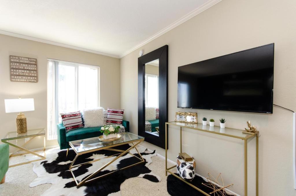 로스앤젤레스 Gucci Mickey And Maxico Lofts Free Parking And Wifi 아파트 외부 사진